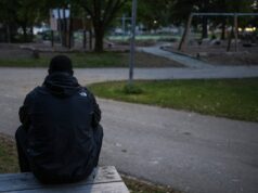 Guerras de gangues matando dezenas de transeuntes, relata polícia sueca Guerras de gangues matando dezenas de transeuntes, relata polícia sueca