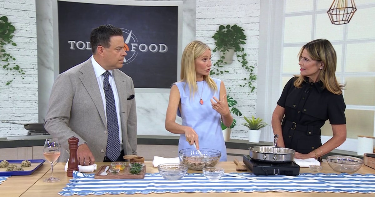 Gwyneth Paltrow sugere o uso de rúcula como substituto do leite hoje e a Internet não pode deixá-la sozinha