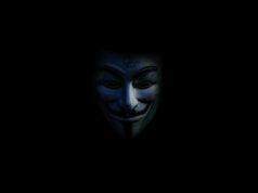 Hackers fantasmas: o mistério da segurança cibernética que ninguém resolveu An illustration of the V for Vendetta Guy Fawkes' mask, which became synonymous with the hacking group Anonymous in the 2010s.