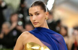 Hailey Bieber usou este óleo de cabelo de primeira linha para aperfeiçoar seu coque Met Gala digno de uma ‘deusa’ Óleo capilar OUAI