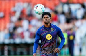 Hansi Flick pressiona por acordo com Marcus Rashford depois de detectar uma característica vital no Barcelona Hansi Flick pressiona por acordo com Marcus Rashford depois de detectar uma característica vital no Barcelona