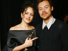 Harry Styles comemora que Radiohead, Rosalia e Lola Young ganham grande vitória, vários artistas batem IA no Chaotic Ivor Novellos Songwriter Awards Harry Styles comemora que Radiohead, Rosalia e Lola Young ganham grande vitória, vários artistas batem IA no Chaotic Ivor Novellos Songwriter Awards