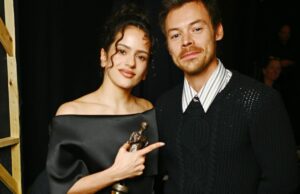 Harry Styles comemora que Radiohead, Rosalia e Lola Young ganham grande vitória, vários artistas batem IA no Chaotic Ivor Novellos Songwriter Awards Harry Styles comemora que Radiohead, Rosalia e Lola Young ganham grande vitória, vários artistas batem IA no Chaotic Ivor Novellos Songwriter Awards