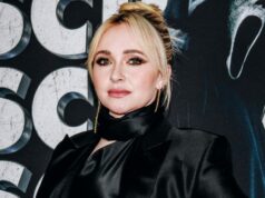 Hayden Panettiere foi orientada a ir para a cama com um ‘famoso ator que estava nu’ quando ela tinha 18 anos: ‘Isso não está acontecendo’ e ‘Eu me escondi onde pude’ Hayden Panettiere foi orientada a ir para a cama com um 'famoso ator que estava nu' quando ela tinha 18 anos: 'Isso não está acontecendo' e 'Eu me escondi onde pude'