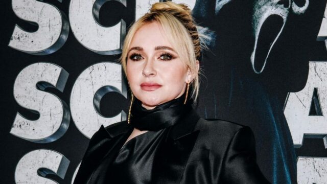 Hayden Panettiere foi orientada a ir para a cama com um 'famoso ator que estava nu' quando ela tinha 18 anos: 'Isso não está acontecendo' e 'Eu me escondi onde pude'
