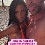 De coração partido, Katie Price cantou uma música emocionante para seu marido desaparecido, Lee Andrews, na sexta-feira, apesar de postagens anteriores sobre como entrar em sua 'era de retorno'