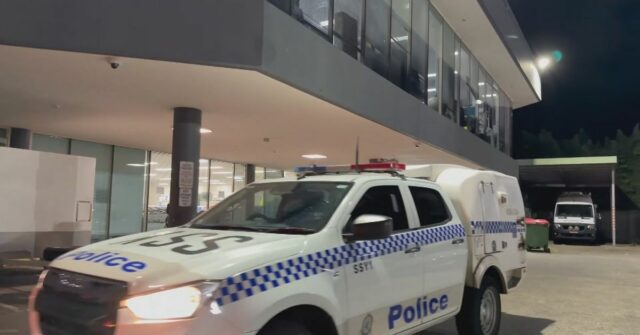 Homem que supostamente ajudou a trazer as chamadas 'noivas do ISIS' para a Austrália é preso por acusações não relacionadas
