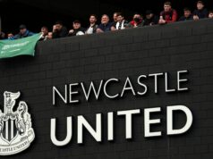 Howe diz que o desejo dos proprietários sauditas de sucesso no Newcastle permanece inalterado Howe diz que o desejo dos proprietários sauditas de sucesso no Newcastle permanece inalterado