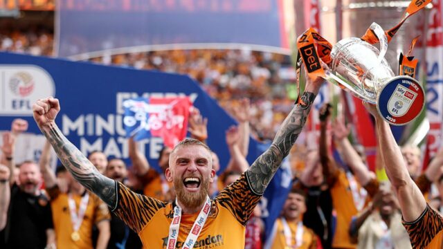 Hull venceu Boro no jogo mais lucrativo do mundo para chegar à Premier League

