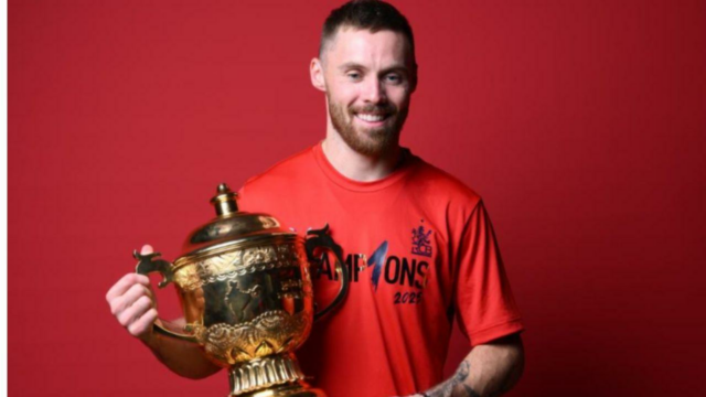 IPL 2026: Phil Salt, abridor do RCB, de volta ao Reino Unido para exames de lesões nos dedos
