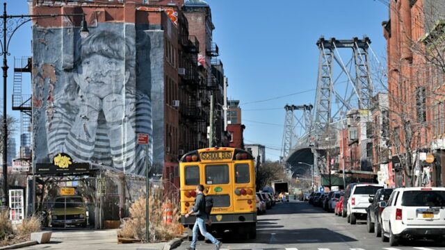 Os investigadores encontraram os restos mortais da vítima espalhados por todo o Brooklyn.