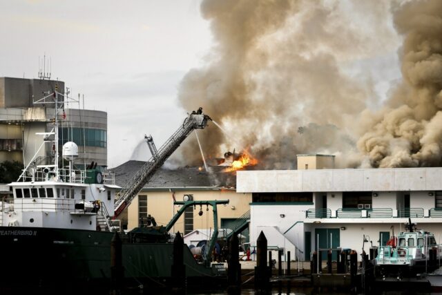 Incêndio ocorre no laboratório de ciências marinhas da Universidade do Sul da Flórida
