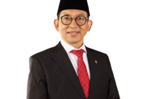 Indonésia considera Cannes 2028 como país de honra enquanto o ministro da Cultura, Fadli Zon, promove a agenda global da tela (EXCLUSIVO) Indonésia considera Cannes 2028 como país de honra enquanto o ministro da Cultura, Fadli Zon, promove a agenda global da tela (EXCLUSIVO)