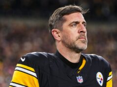 Insider estabelece o recorde direto sobre os rumores de Aaron Rodgers-Cardinals Pittsburgh Steelers QB Aaron Rodgers