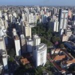 Um panorama aéreo do Centro de Campinas, Brasil.