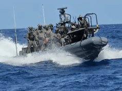 Israel começa a deportar ativistas da flotilha de ajuda a Gaza em meio a protestos globais Israel começa a deportar ativistas da flotilha de ajuda a Gaza em meio a protestos globais