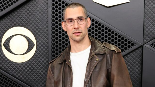 Jack Antonoff critica as pessoas que fazem música de IA como 'prostitutas sem Deus': 'Maus atores se revelarão voluntariamente através da sujeira'
