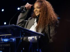 Janet Jackson pede paz, George Clinton se apresenta com Erykah Badu no Grammy Hall of Fame Gala Janet Jackson pede paz, George Clinton se apresenta com Erykah Badu no Grammy Hall of Fame Gala