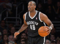 Jason Collins, o primeiro jogador assumidamente gay da NBA, morre aos 47 anos de tumor cerebral h uma forma agressiva de tumor cerebral, anunciou sua família na terça-feira.