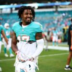 Jaylen Waddle #17 of the Miami Dolphins.