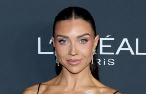 Jenna Johnson, profissional de ‘DWTS’, compartilha ‘Mid Crash Out’ emocional durante a turnê ao vivo Jenna-Johnson-GettyImages-2244068004