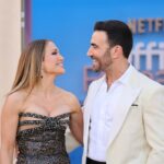 LOS ANGELES, CALIFORNIA - MAY 26: (L-R) Jennifer Lopez and Brett Goldstein attend the world premiere of Netflix's