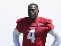 Jeremiyah Love ficou tão rico na Notre Dame que não precisa do contrato do Cardinals Jeremiyah Love ficou tão rico na Notre Dame que não precisa do contrato do Cardinals