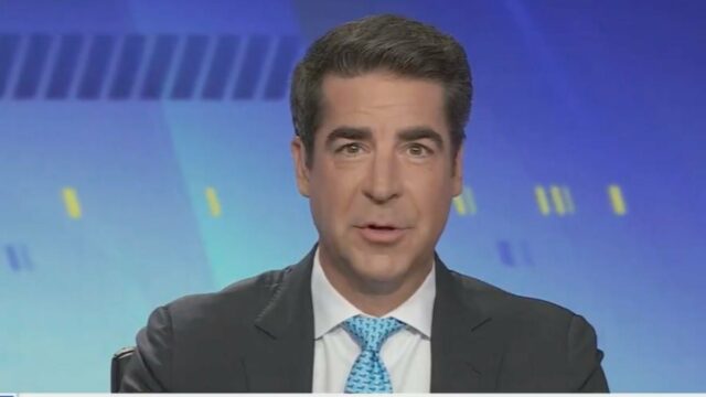 Jesse Watters é considerado um 'bootlicker' depois de defender apaixonadamente Sebastião Stan em
