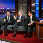 Jimmy Kimmel, John Oliver, Seth Meyers e Jimmy Fallon discutem a obsessão de Donald Trump com o Late-Night no 'Late Show' de Stephen Colbert: 'Aprecio que ele esteja assistindo televisão linear'