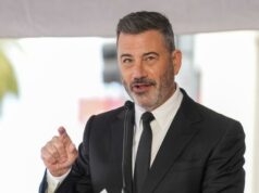 Jimmy Kimmel chora e chama Adam Carolla de seu ‘parceiro de vida’ na cerimônia da Calçada da Fama de Hollywood: ‘Se isso parece gay para você, foi e é’ Jimmy Kimmel chora e chama Adam Carolla de seu ‘parceiro de vida’ na cerimônia da Calçada da Fama de Hollywood: ‘Se isso parece gay para você, foi e é’