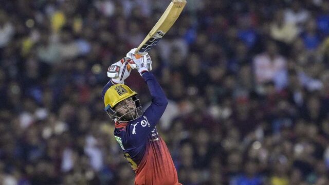 Jitesh Sharma é capitão do RCB contra Punjab Kings

