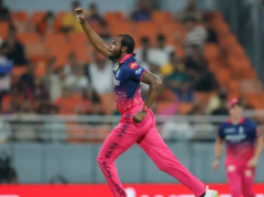Jofra Archer reivindica postigos rápidos; SRH atinge 132 corridas em 10 saldos contra RR Jofra Archer reivindica postigos rápidos; SRH atinge 132 corridas em 10 saldos contra RR