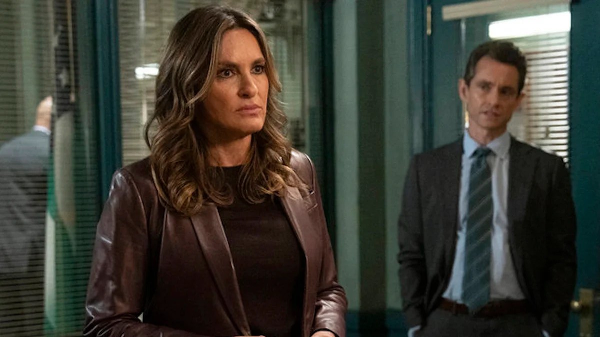 Jogo para celular 'Law & Order' é lançado no Peacock com novos casos caindo semanalmente