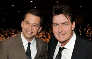Jon Cryer reflete sobre relacionamento ‘complicado’ com Charlie Sheen Por que Charlie Sheen não pediu 'pessoalmente' a Jon Cryer para participar do documento da Netflix