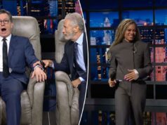 Jon Stewart surpreende Stephen Colbert com uma serenata surpresa de Andra Day Jon Stewart surpreende Stephen Colbert com uma serenata surpresa de Andra Day
