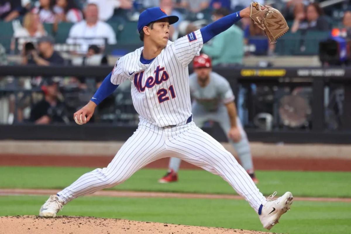 Jonah Tong, do Mets, conquista a primeira vitória da temporada em uma partida muito disputada
