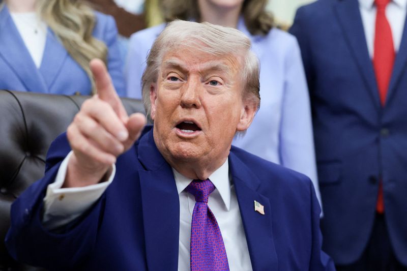 Juiz avaliará tentativa dos democratas de bloquear ordem executiva de Trump sobre votação