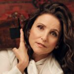 Julia Louis-Dreyfus fará estreia na Broadway em 'Other Desert Cities' Revival