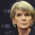 Julie Bishop deixa o cargo de chanceler da ANU após meses de turbulência