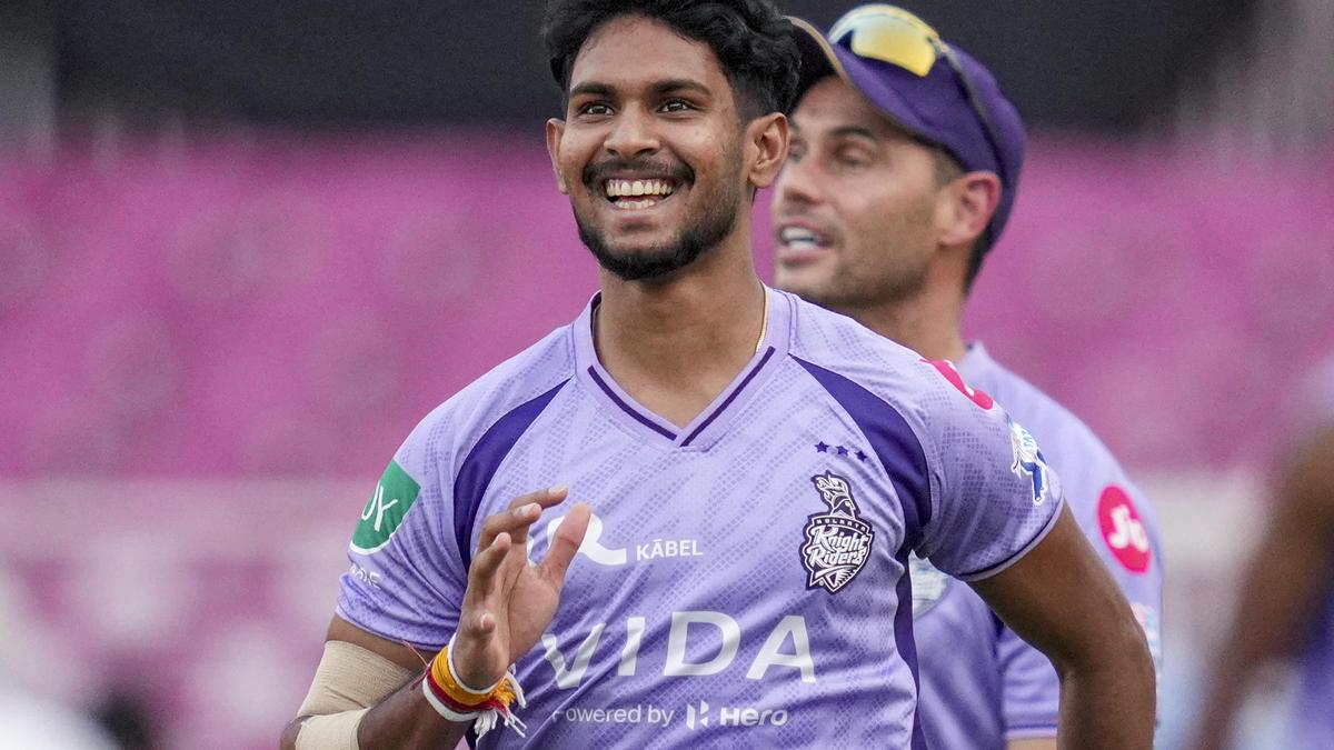 KKR vs GT, IPL 2026: Matheesha Pathirana sai lesionado após apenas oito bolas