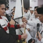 Kaesang Minta Para Kader Muda PSI Belajar dari Para Senior