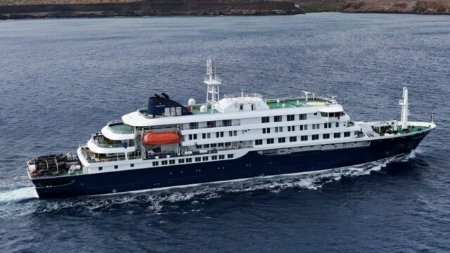 Kapal Pesiar MV Hondius yang Jadi Lokasi Temuan Wabah Hantavirus Tiba di Tenerife Spanyol
