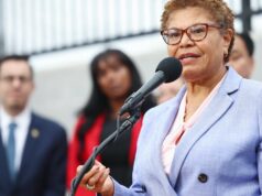 Karen Bass apóia crédito fiscal de produção ‘No Cap’ na Califórnia: ‘Não devemos reter nada em nossa luta’ Spencer Pratt, prefeita Karen Bass e vereadora Nithya Raman