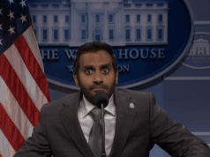 Kash Patel de Aziz Ansari faz parceria com Pete Hegseth de Colin Jost para falar sobre o Irã, aumento de preços no ‘SNL’ Kash Patel de Aziz Ansari faz parceria com Pete Hegseth de Colin Jost para falar sobre o Irã, aumento de preços no 'SNL'