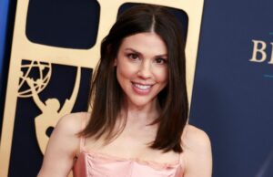 Kate Mansi sairá do ‘Hospital Geral’ após três anos Kate Mansi at the 52nd Daytime Emmy Awards held at the Pasadena Civic Auditorium on October 17, 2025 in Pasadena, California. (Photo by Jesse Grant/Variety via Getty Images)