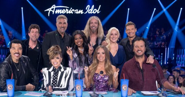 Kellie Pickler e Hannah Harper voltaram para 