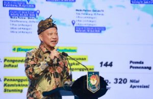 Kemendagri Beri Insentif Fiskal bagi Pemda Berprestasi di Wilayah Maluku-Nusra, Perkuat Kinerja Daerah Kemendagri Beri Insentif Fiskal bagi Pemda Berprestasi di Wilayah Maluku-Nusra, Perkuat Kinerja Daerah