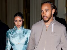 Kim Kardashian comprou ingressos de última hora para ver seu próprio show na Broadway com Lewis Hamilton Kim Kardashian comprou ingressos de última hora para ver seu próprio show na Broadway com Lewis Hamilton