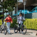 Krisis BBM Bikin Warga Ramai-ramai Gowes ke Kantor, Sepeda Jadi Gaya Hidup Baru di Perkotaan?