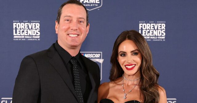 Kyle Busch parecia feliz no último tapete vermelho com a GettyImages-2257860888 Lenda da NASCAR Kyle Buschs Guia da família Samantha